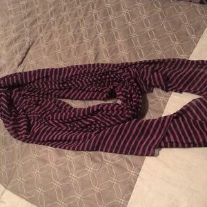 Wide purple & black scarf